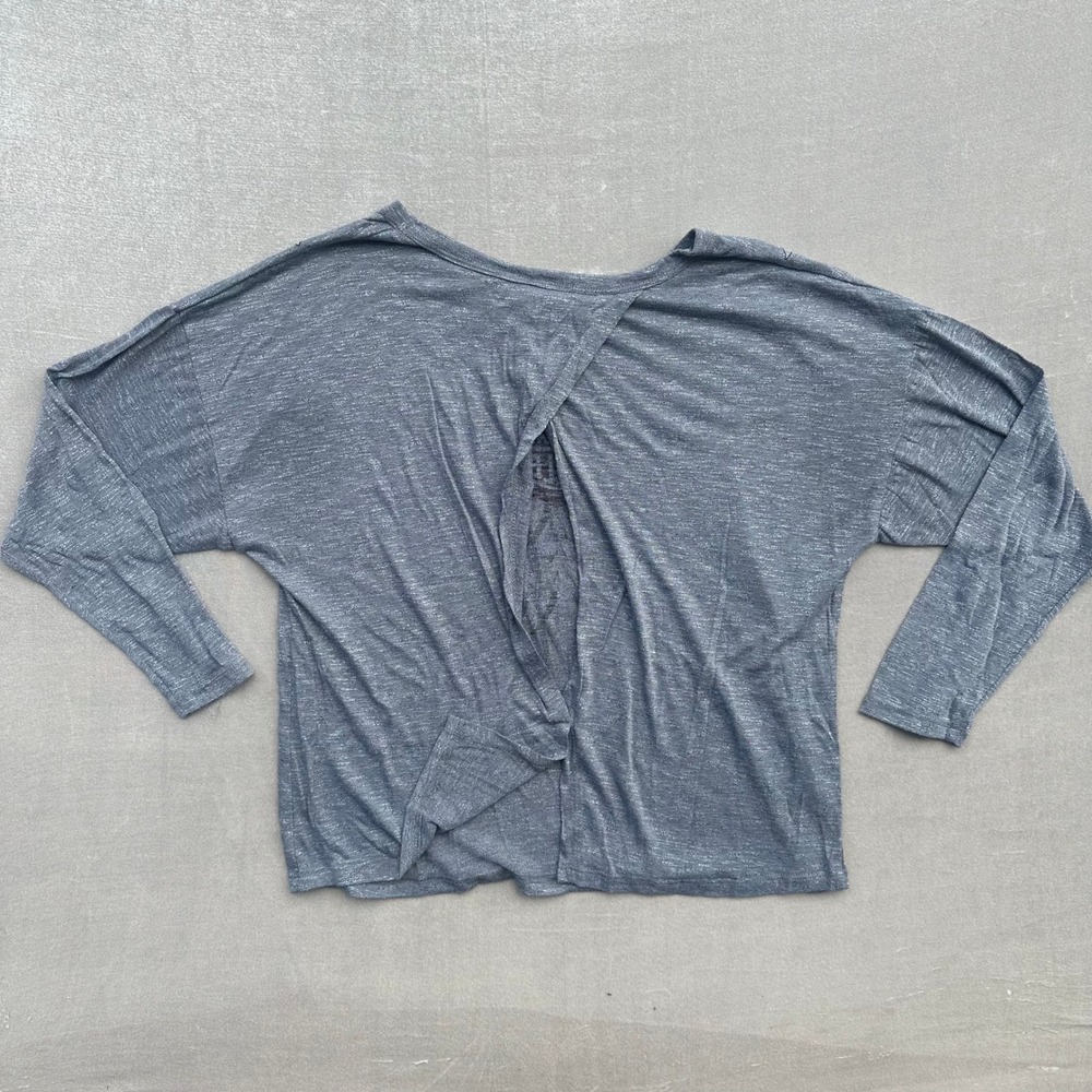 Harley-Davidson Women's Gray Open Back Embellished 3/4 Sleeve Shirt Large - Picture 6 of 7